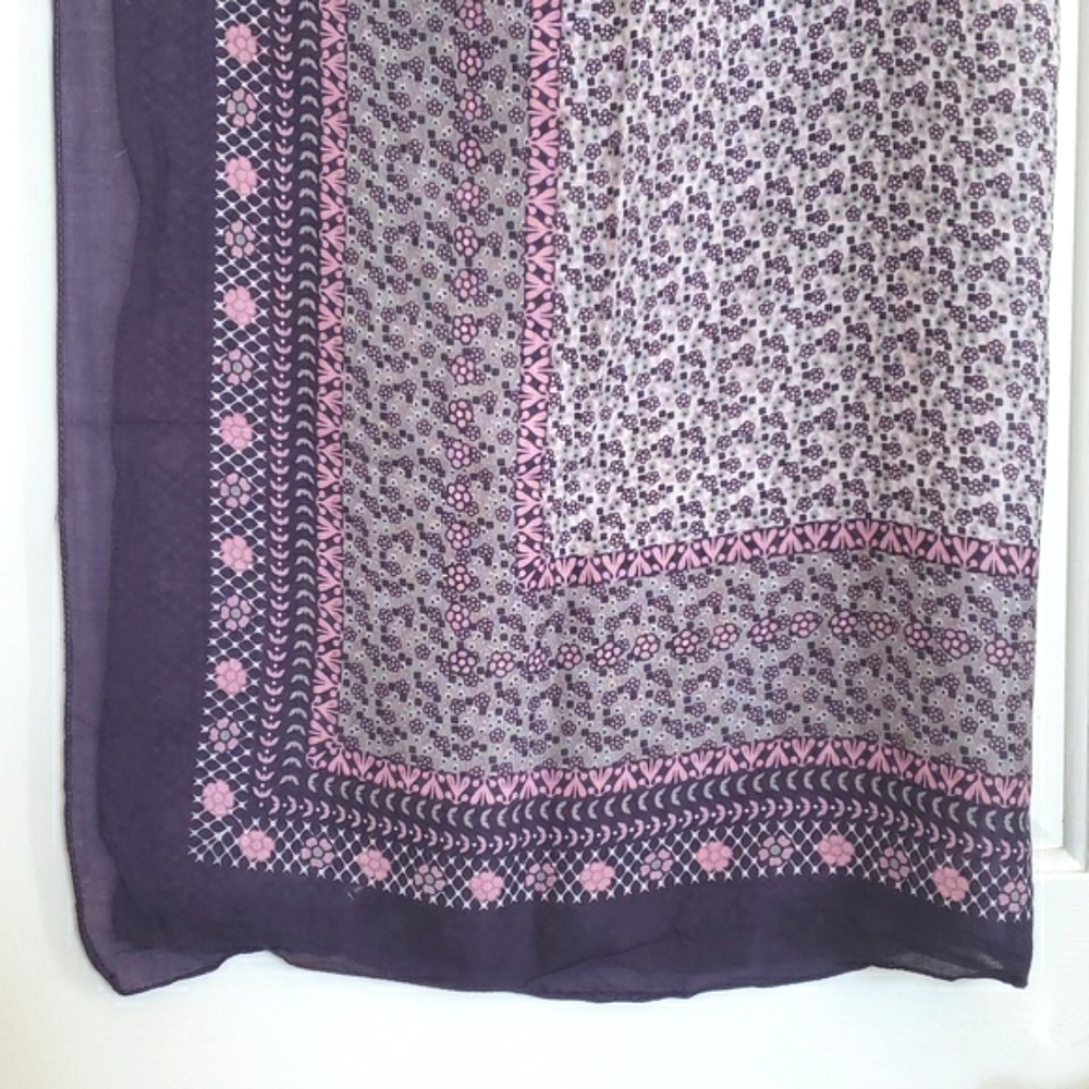 Vintage PASSIGATTI Italian Designer Scarf • Purple Pink Navy Floral Square Wrap - Picture 10 of 13
